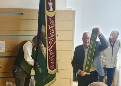 2.Übergabe Fahnenband VdG1
