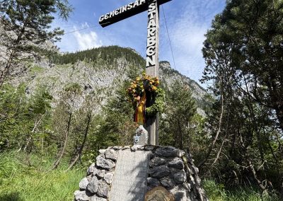 7.Das Gedenkkreutz